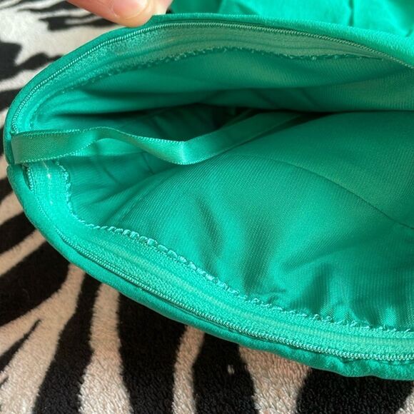 BCBG maxazaria emerald green asymmetrical one shoulder ruffle silk mini dress - Picture 11 of 16